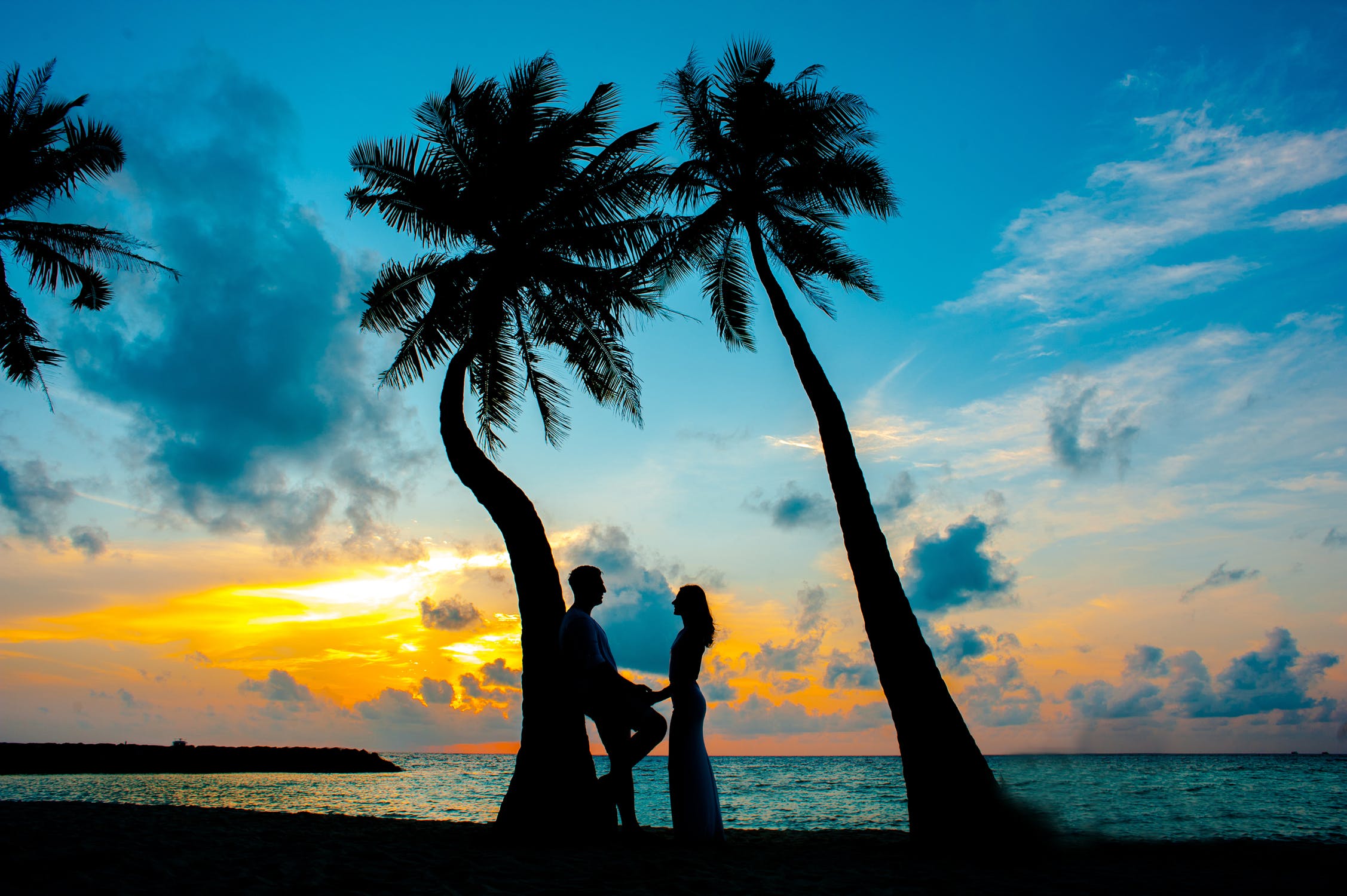 romance in maldives